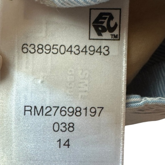 Tommy Hilfiger Classic Stretch Shorts Womens Sz 14 Flat Front Chino Below waist - Picture 16 of 16